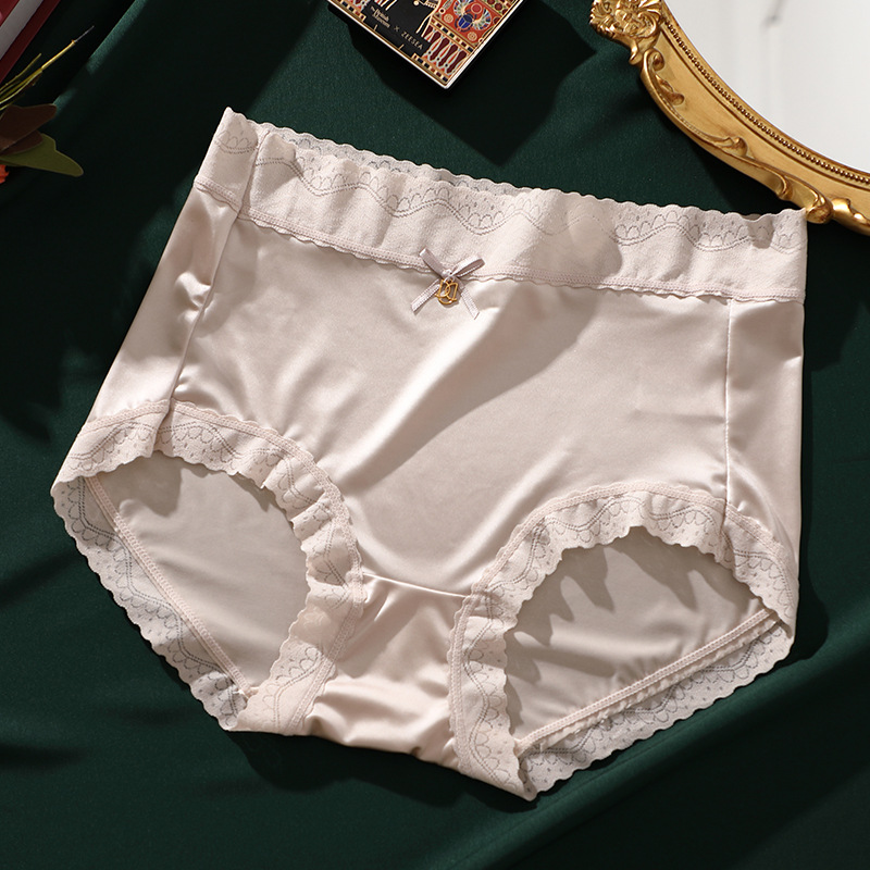 High-end satin seamless ice silk briefs