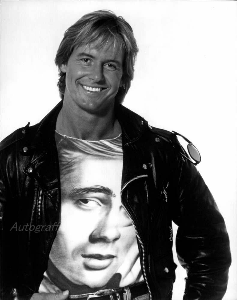 Roddy Piper - 8x10 Headshot Photo Poster painting w/ Resume - WWF - Wrestler - They Live