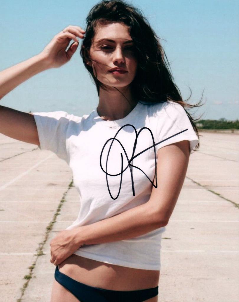 Phoebe Tonkin Autographed 8x10 Photo Poster painting signed Picture + COA