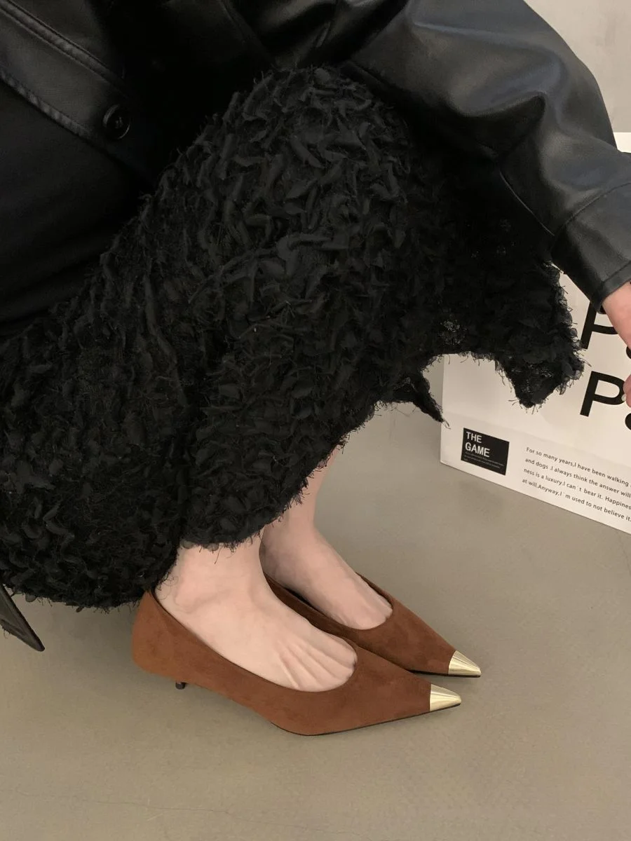 Breakj Breakj 2025 New Retro Leopard-Print Metal Shallow Mouth Single Shoes French Temperament Velvet Head Tip Fine Heel High Heels