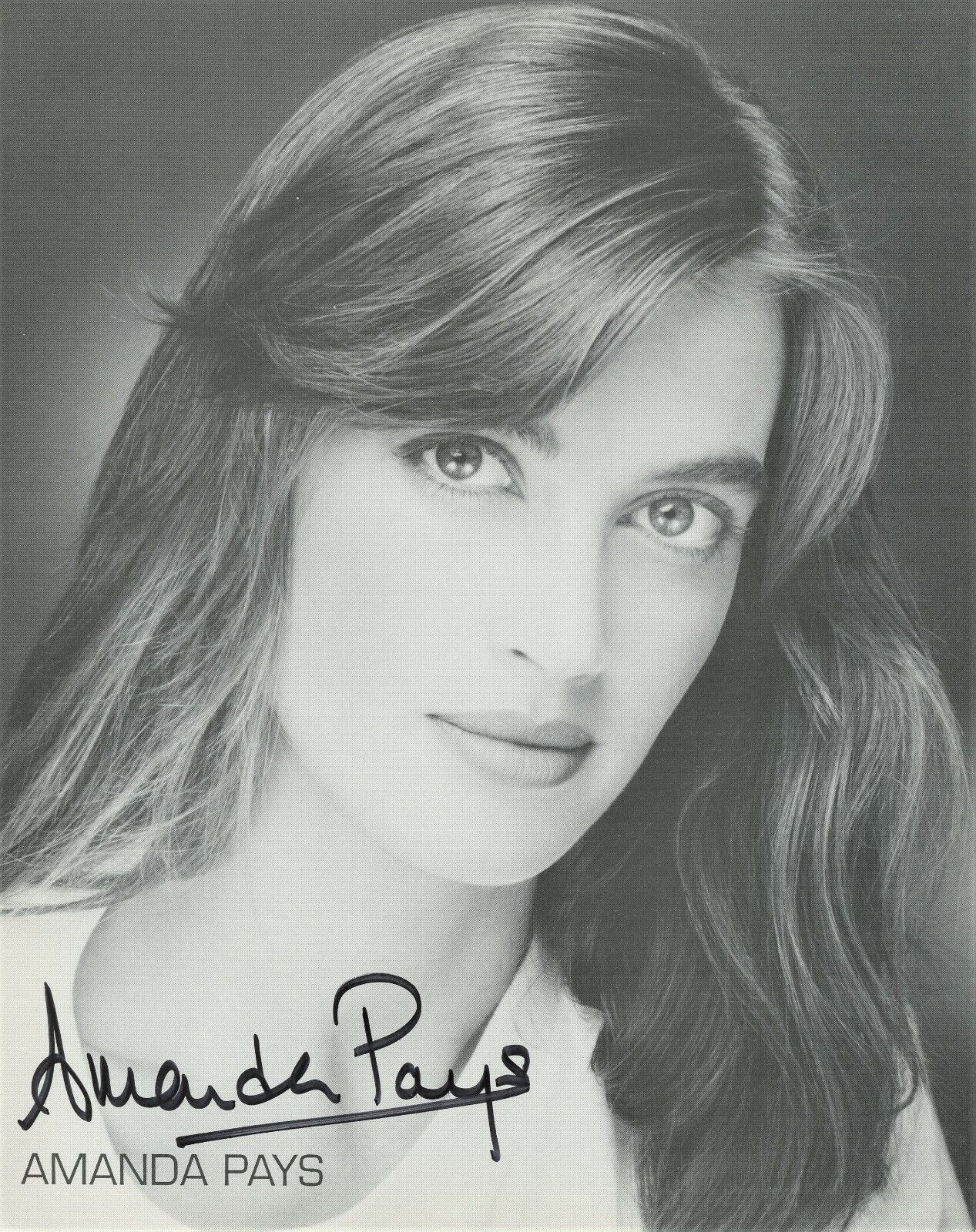 Pretty AMANDA PAYS Signed Photo Poster painting