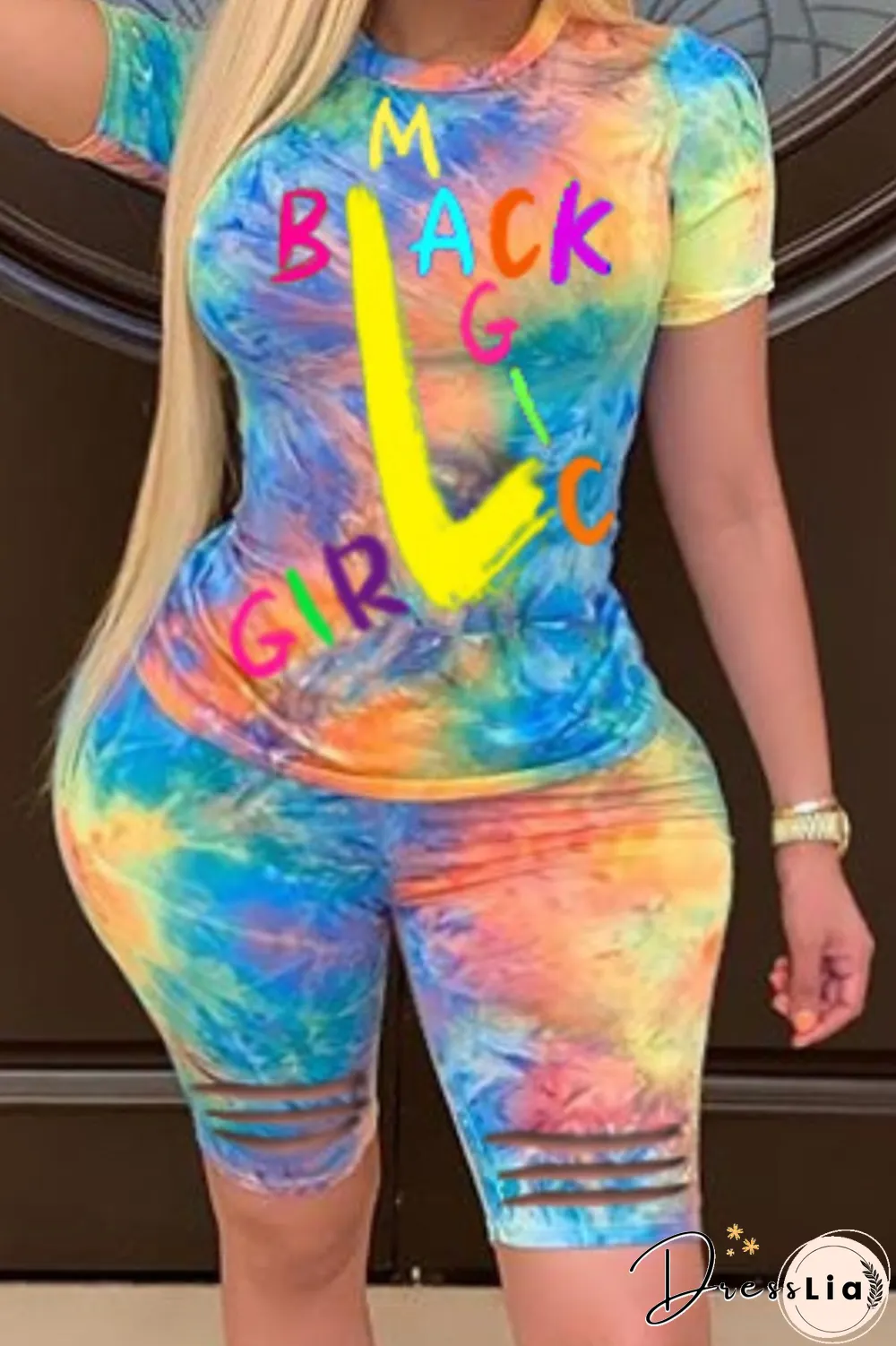 Fashion Casual O Neck Short Sleeve Regular Sleeve Print Plus Size Set（With Mask）