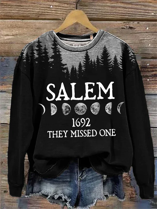 Halloween Salem 1692 They Missed One Moon Print Sweatshirt