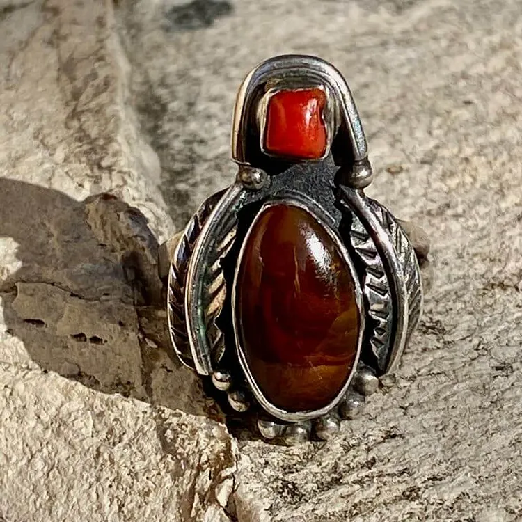 Sterling Silver Ring with Mexican Fire Agate and C.oral Size 8