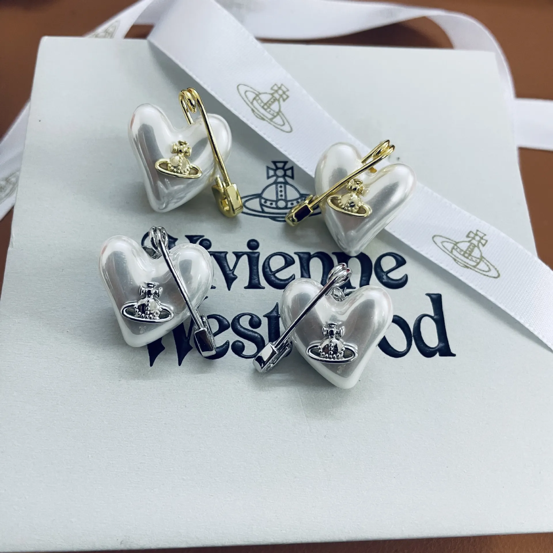 Vivienne Westwood Heart Paperclip Saturn Stud Earrings