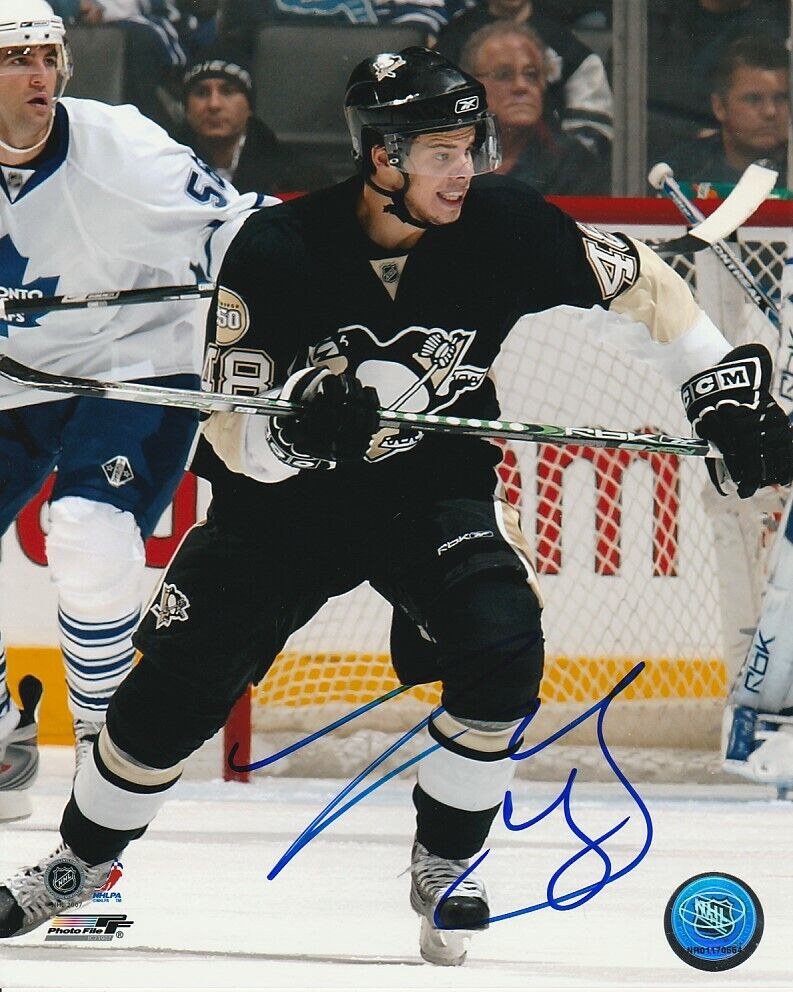 TYLER KENNEDY SIGNED PITTSBURGH PENGUINS 8x10 Photo Poster painting #2 Autograph PROOF!