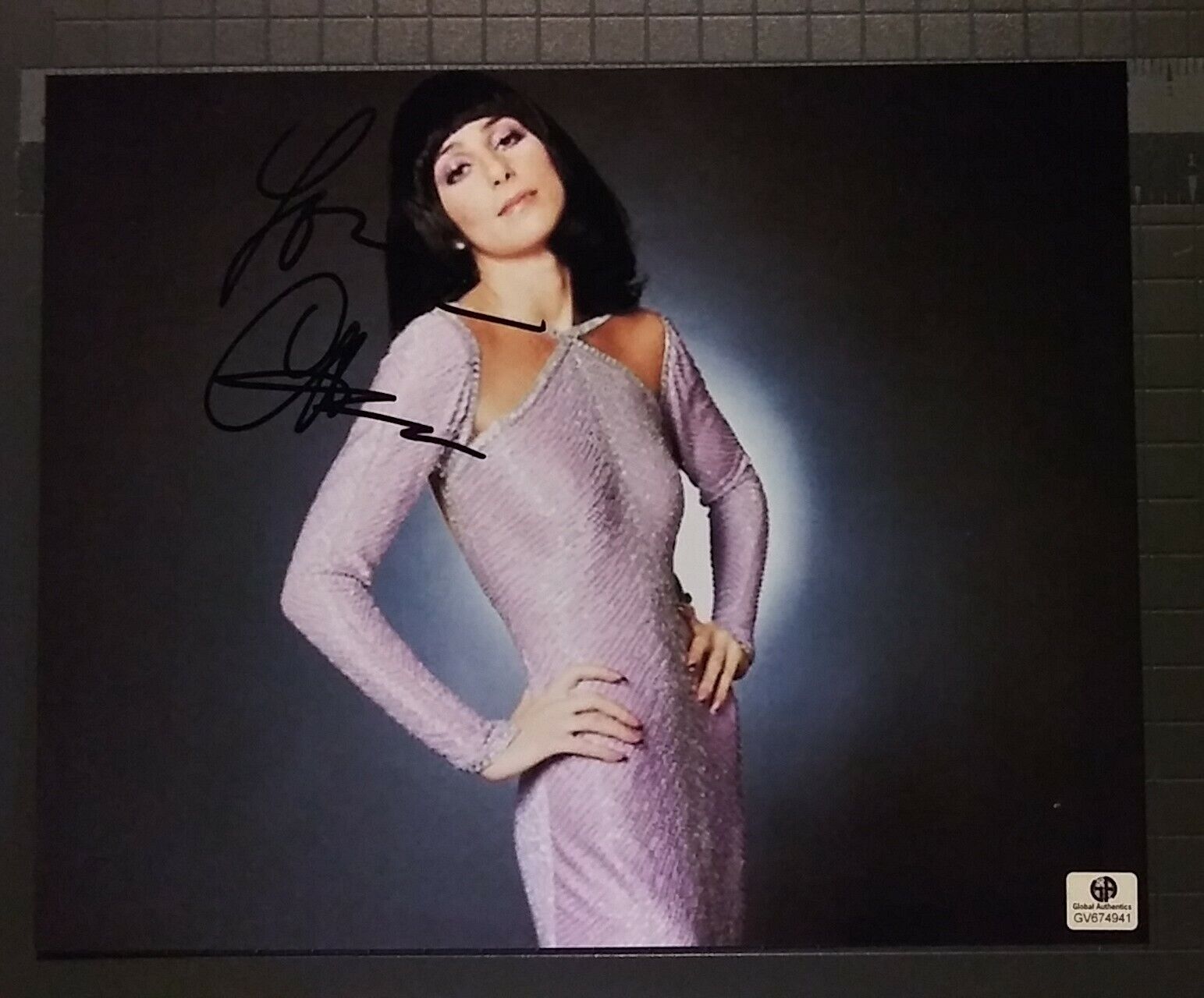 Cher signed 8x10 COA GAI