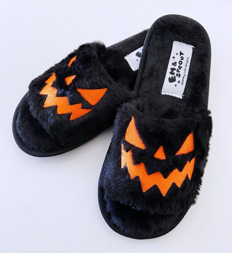 Halloween Fuzzy House Slippers 