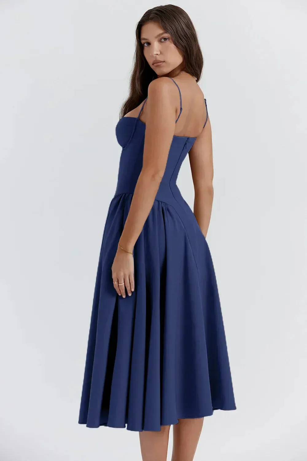 Damen Midi-Kleid mit Spaghettiträgern, plissiertem Rock und Taschen – Elegant-83506-a4bbb472-fda4-4d54-be07-4486bec144b4