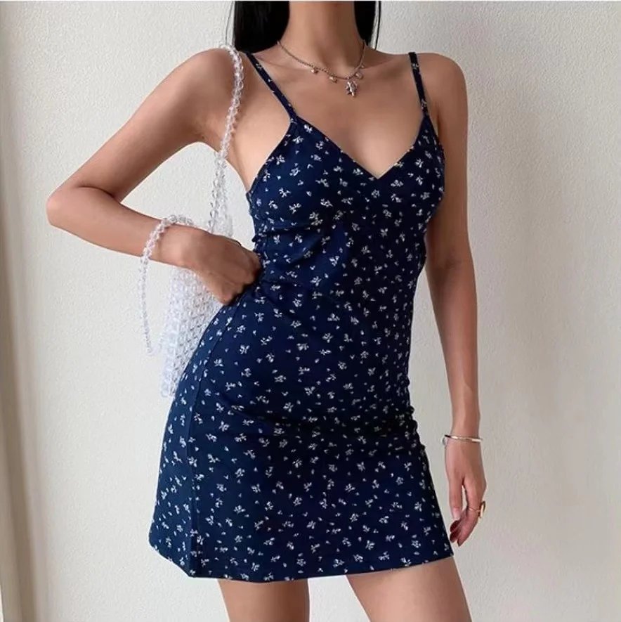 Uveng Uveng Desire Retro Print V-Neck Dress Female Summer 2024 New Floral Dress Women's Clothing