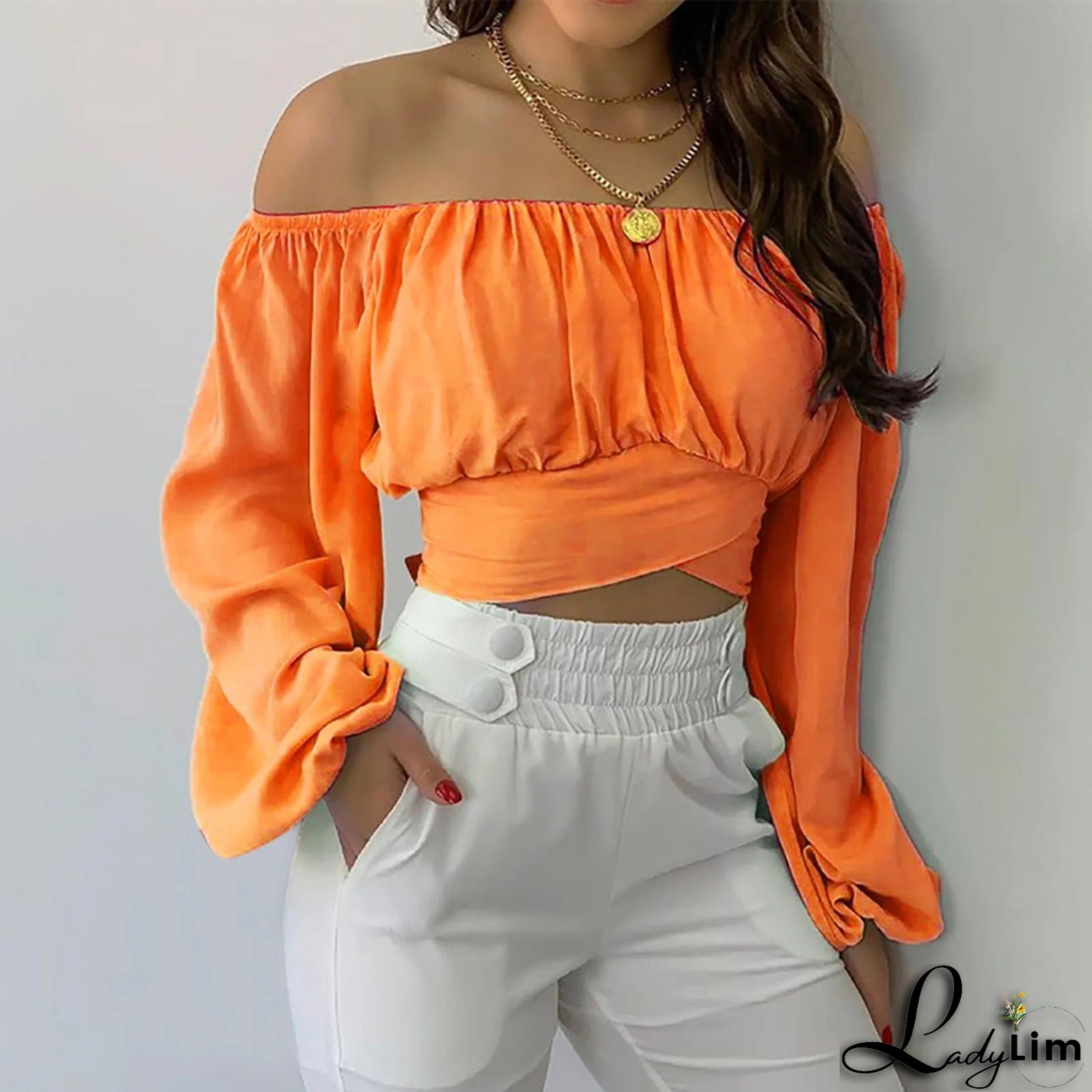 Fashionable and Effortless winter Top