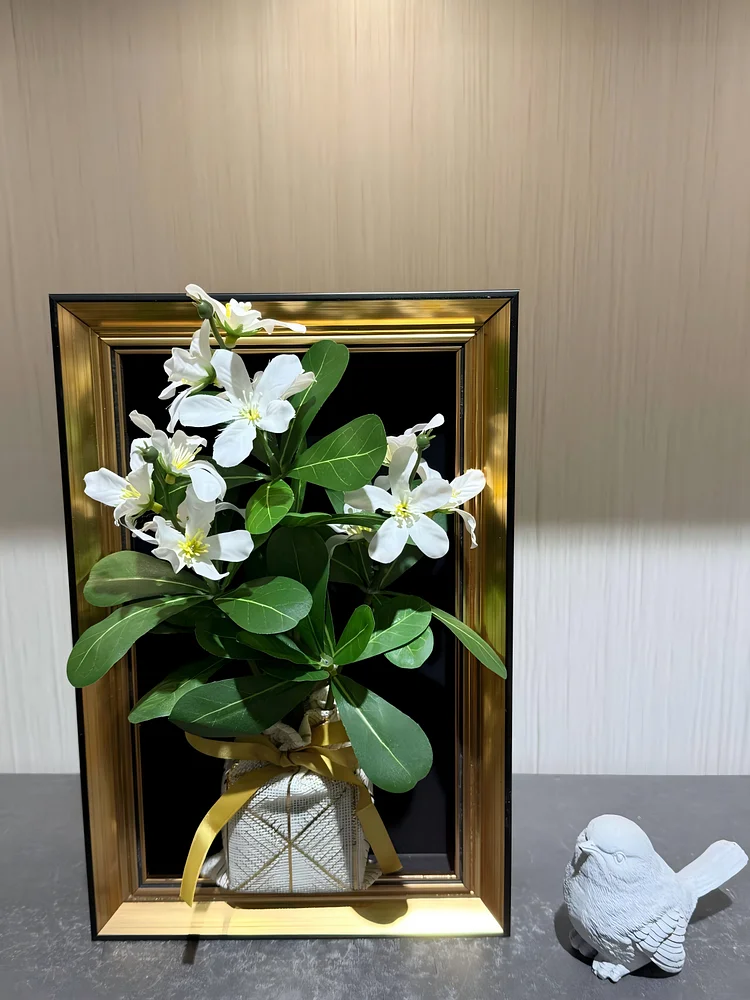  Lifelike & Eco-Friendly Artificial White Frangipani Framed Botanical Display 🌼(Size9 in&times; 12 in)