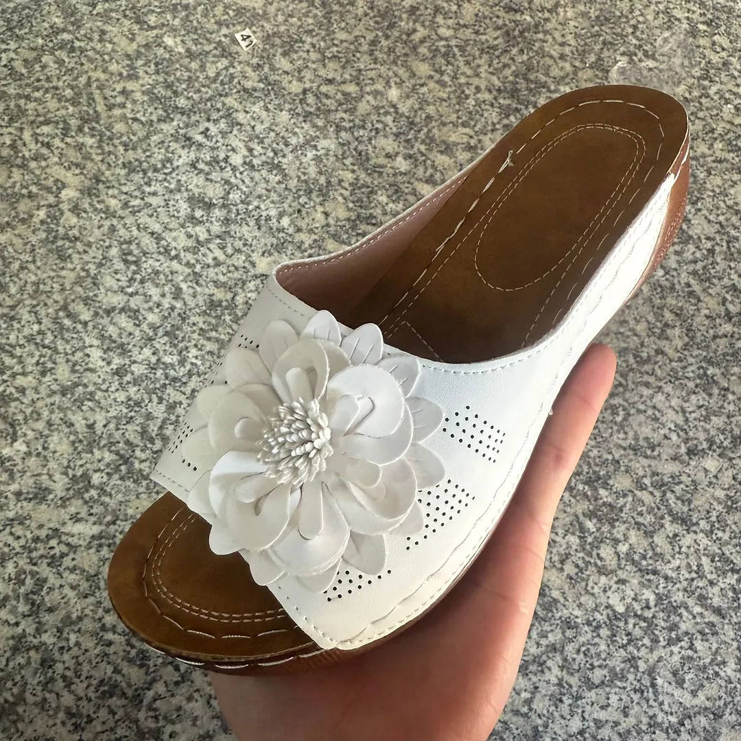 Breakj Breakj Summer New Large-Size Lady Thick-Soled Sandals Help Flowers Decorated With Ultra-Light Polyurethane Soles