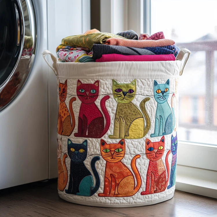 Playful Cat Quilted Laundry Basket GFTONL6245