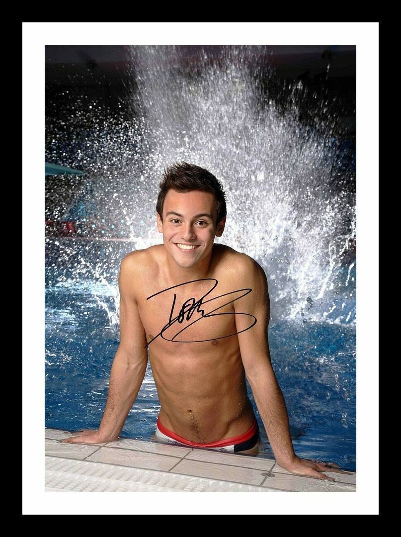 Tom Daley Autograph Signed & Framed Photo Poster painting 4