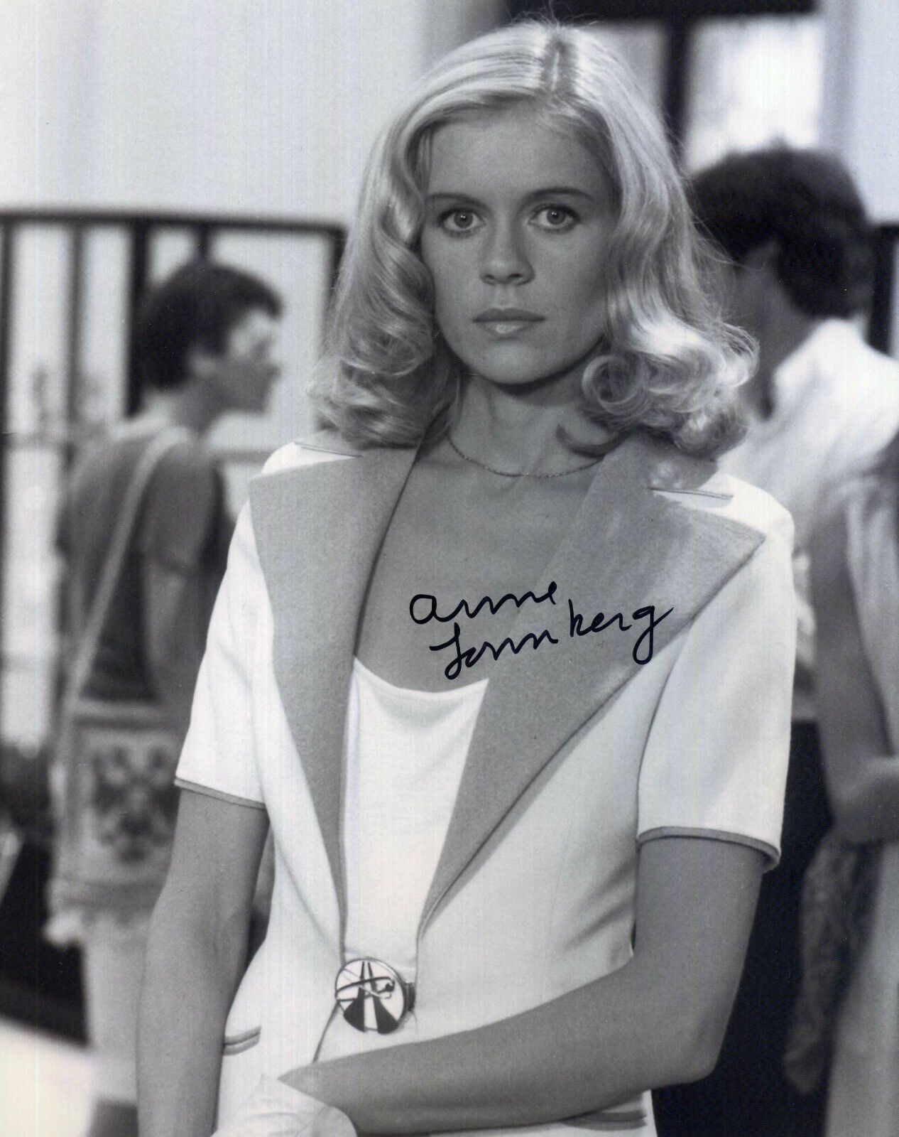 ANNE LONNBERG Signed Photo Poster paintinggraph - Film & TV Actress & Singer - Preprint