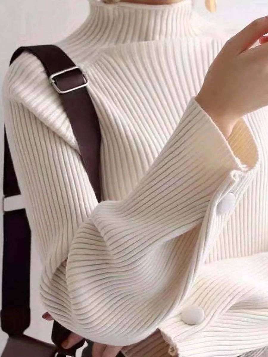 Simple and casual long-sleeved sweater