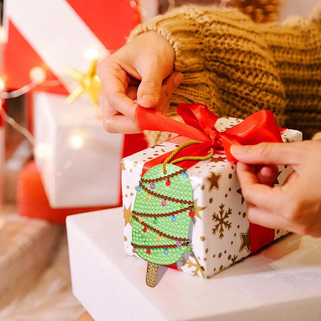 10pcs Christmas Diamond Painting Ornament Ice Cream Christmas Penguin Elk Snowman Gift (Single-sided Shaped Diamond)
