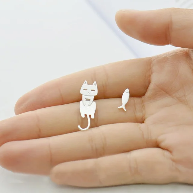 Women's Asymmetric Design Cute Cat and Small Fish Stud Earrings