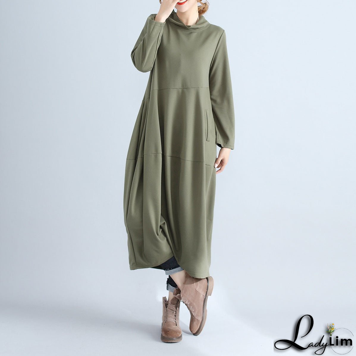 Chic and Versatile Dress