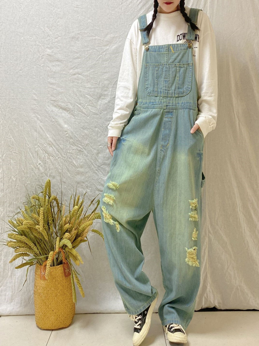 Women Half Sleeve V-neck Solid Color Dress