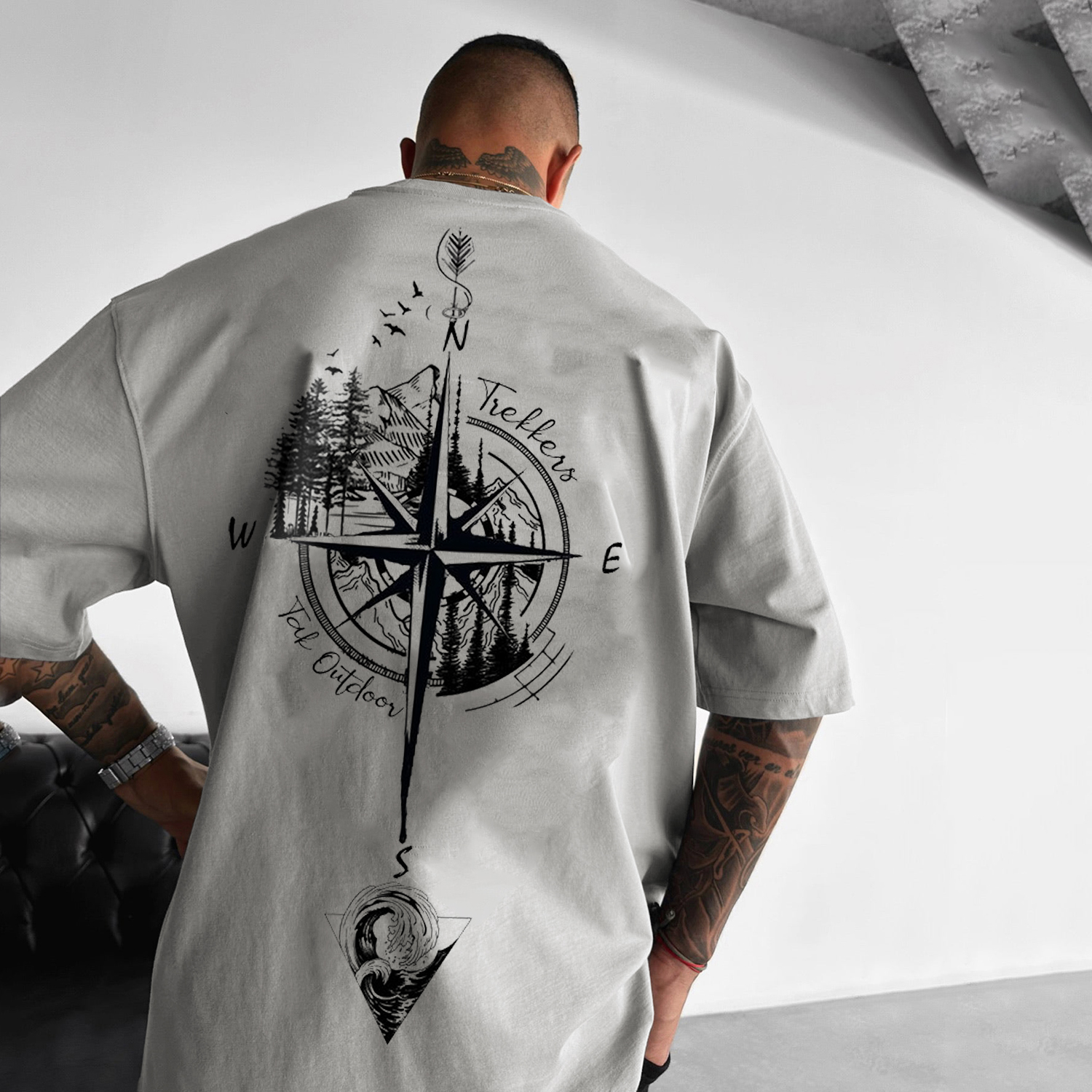 Men's Landscape Compass Design Oversized T-Shirt