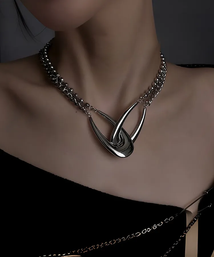 Original Design Metal Asymmetrical Chain Necklace