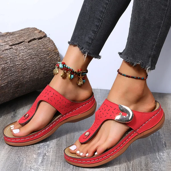 New Women's Fashion Sandals Casual Slippers Hollow Wedge Heels Solid Color Comfortable Beach Flip-flops