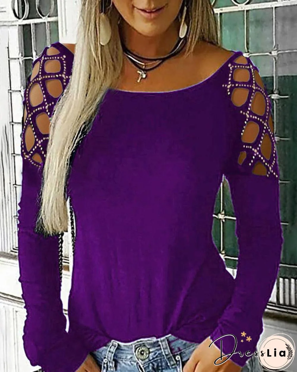 Studded Cutout Long Sleeve Casual Top P15627