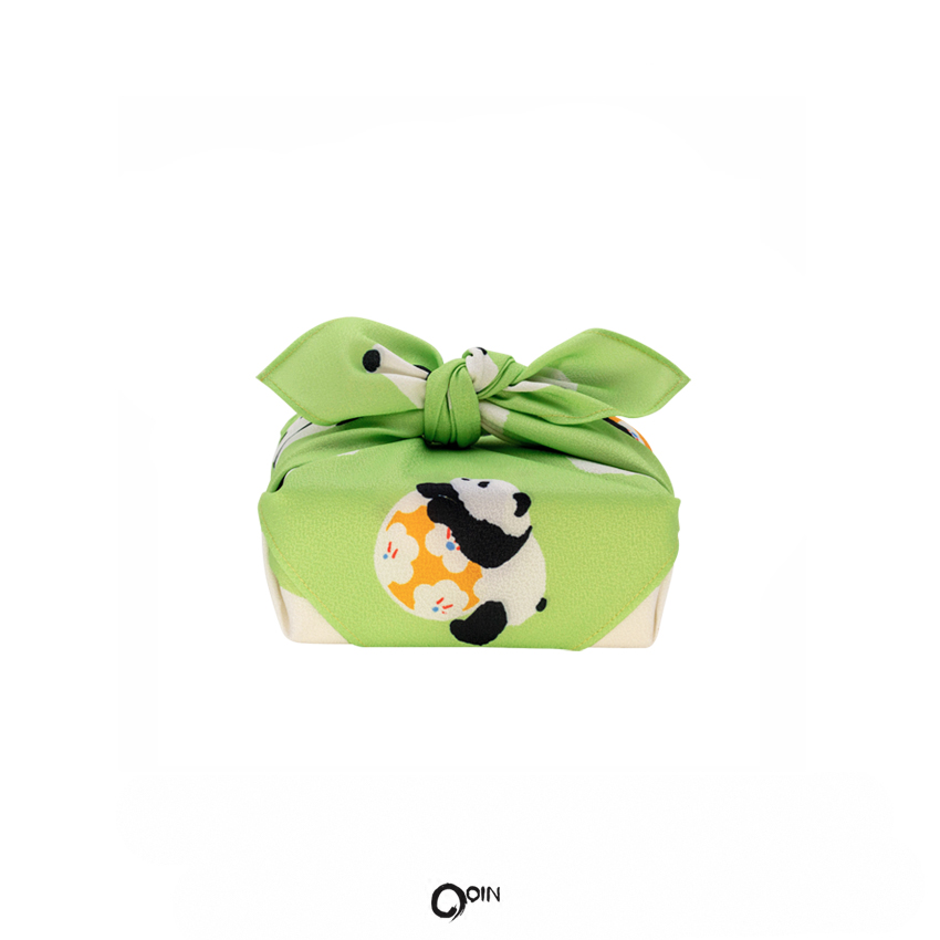 Panda Puff Dreams - 55cm Lü Fu Inspired Gift Wrap for Pastries & Cakes