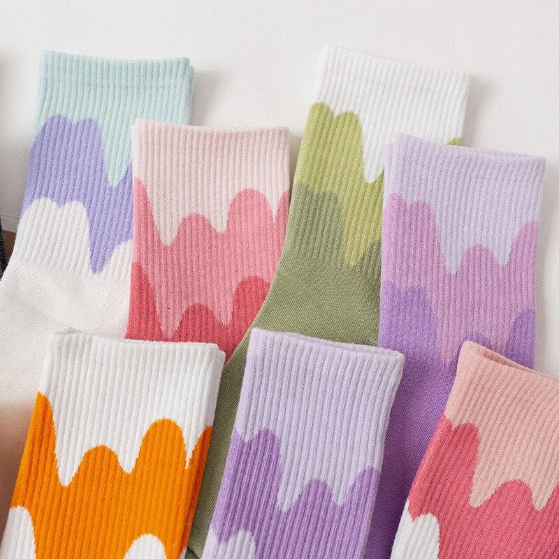 FINETOO 2Pairs/lot Women Midi Tube Socks Female Autumn Winter Candy Colors Korean Japanese Stitching Cotton Girls Graffiti Sock