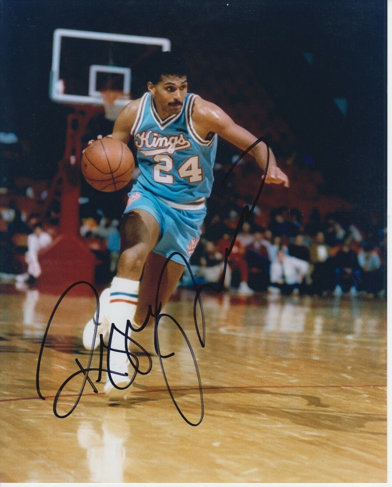 Reggie Theus 8x10 Signed Photo Poster painting w/ COA Sacramento Kings #1