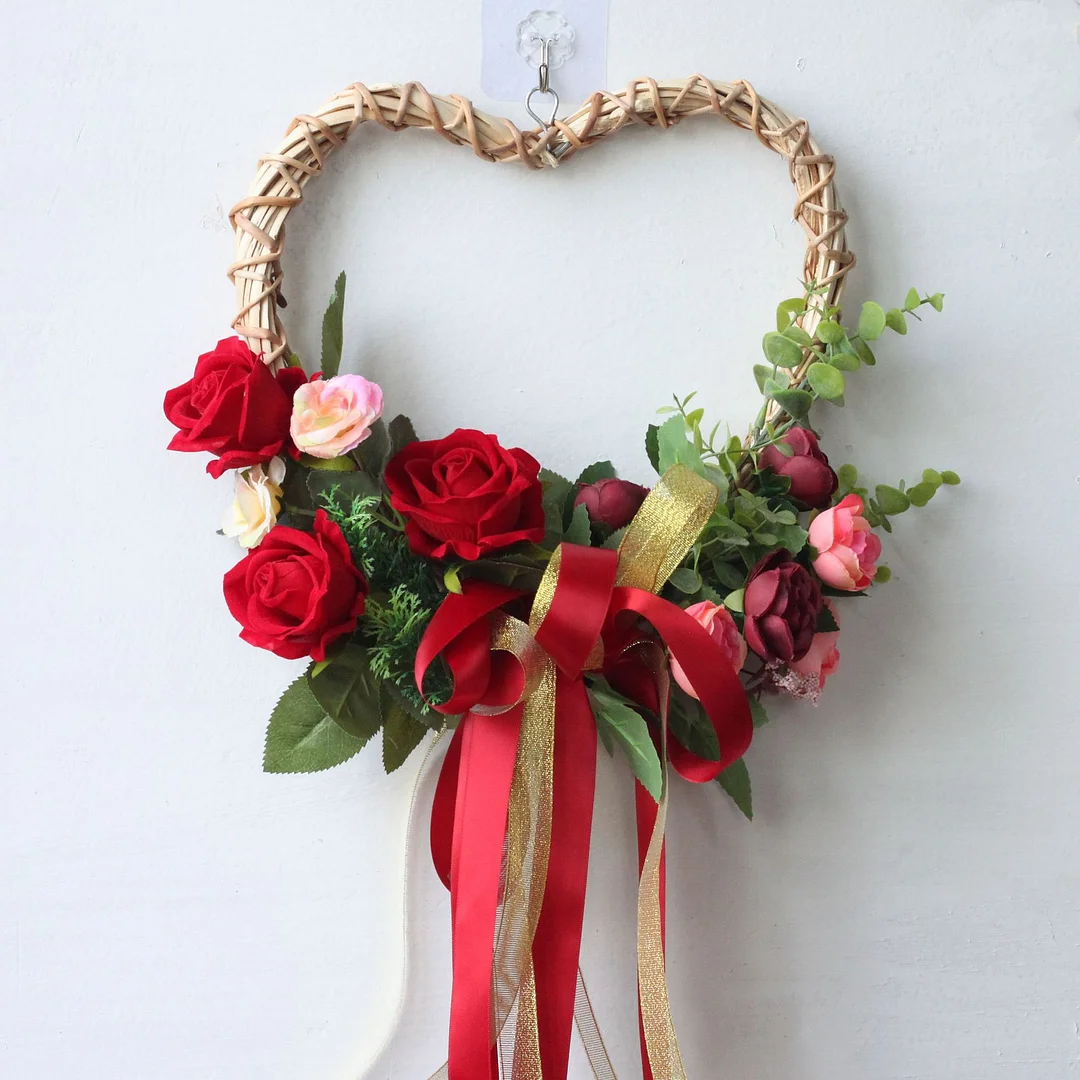 Heart-shaped Vine Roses Valentine Door Wreath Spring Home Decoration