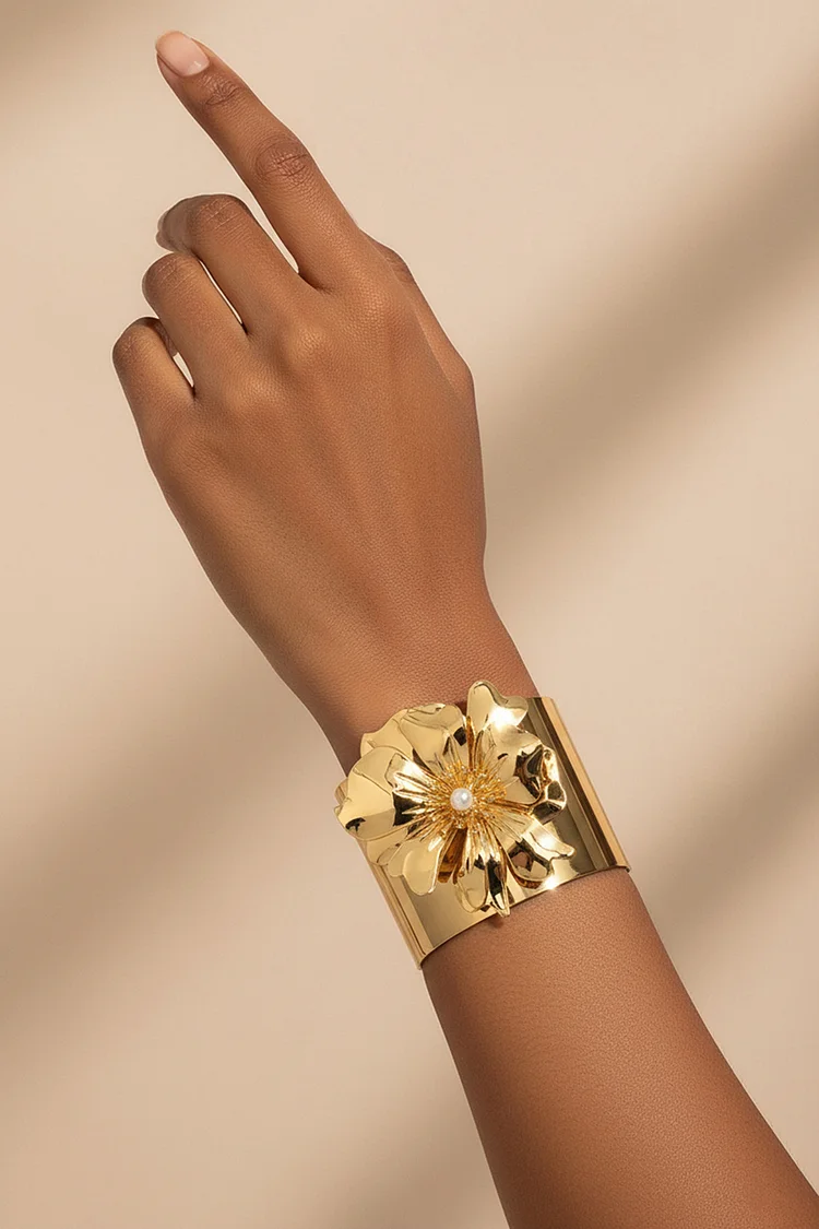 Party Exaggerated Rose Flower Pearl Decor Alloy Open Cuff Bracelet 2024 - Xpluswear
