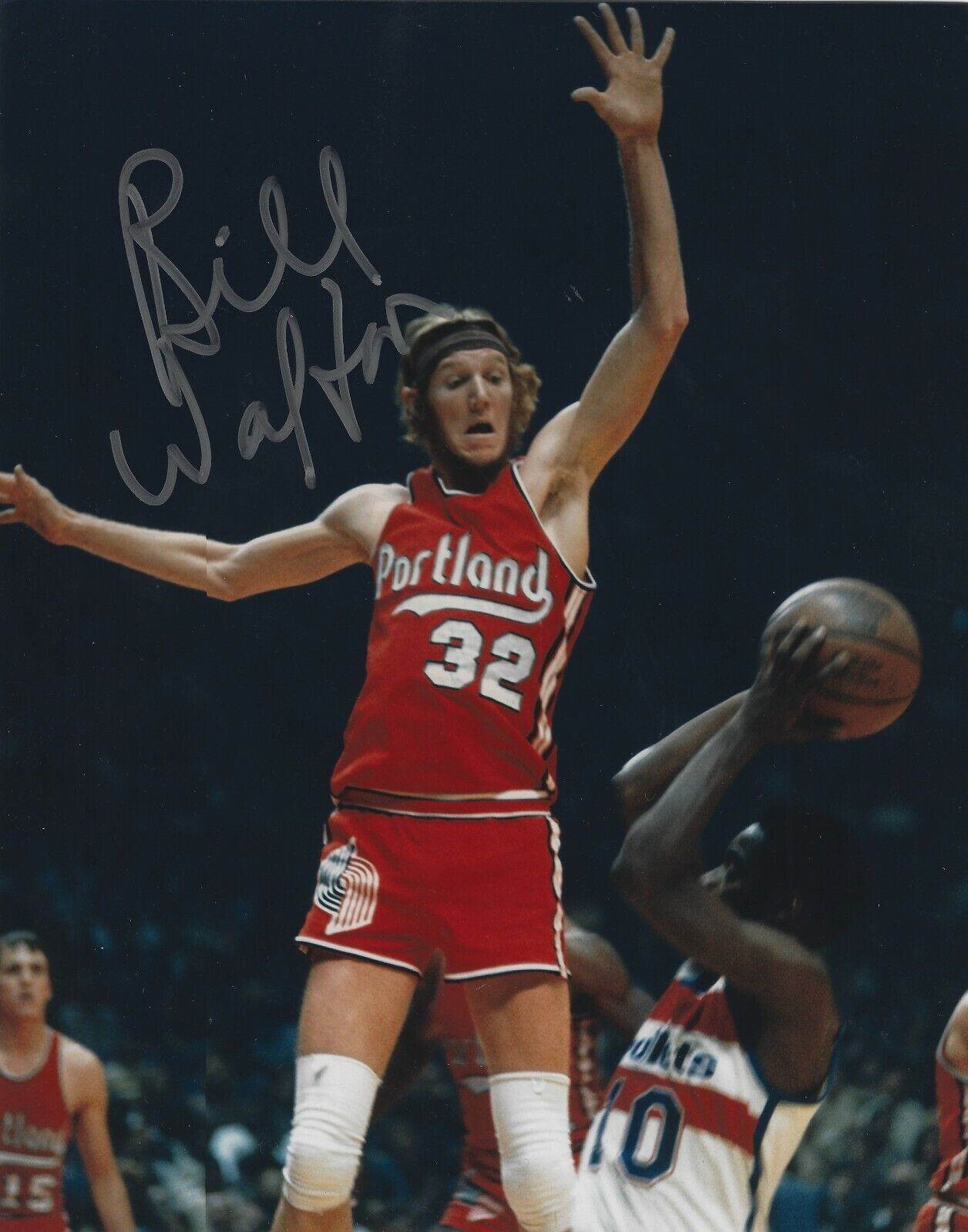 Signed 8x10 BILL WALTON Portland Trailblazers Autographed Photo Poster painting w/COA