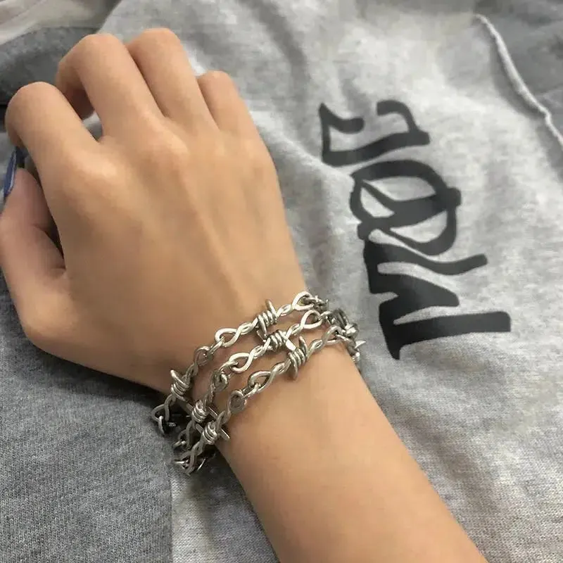 Brownm Barbed Wire Necklace