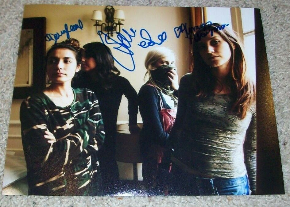 WARPAINT BAND SIGNED AUTOGRAPH 8x10 Photo Poster painting A w/PROOF THERESA WAYMAN +3