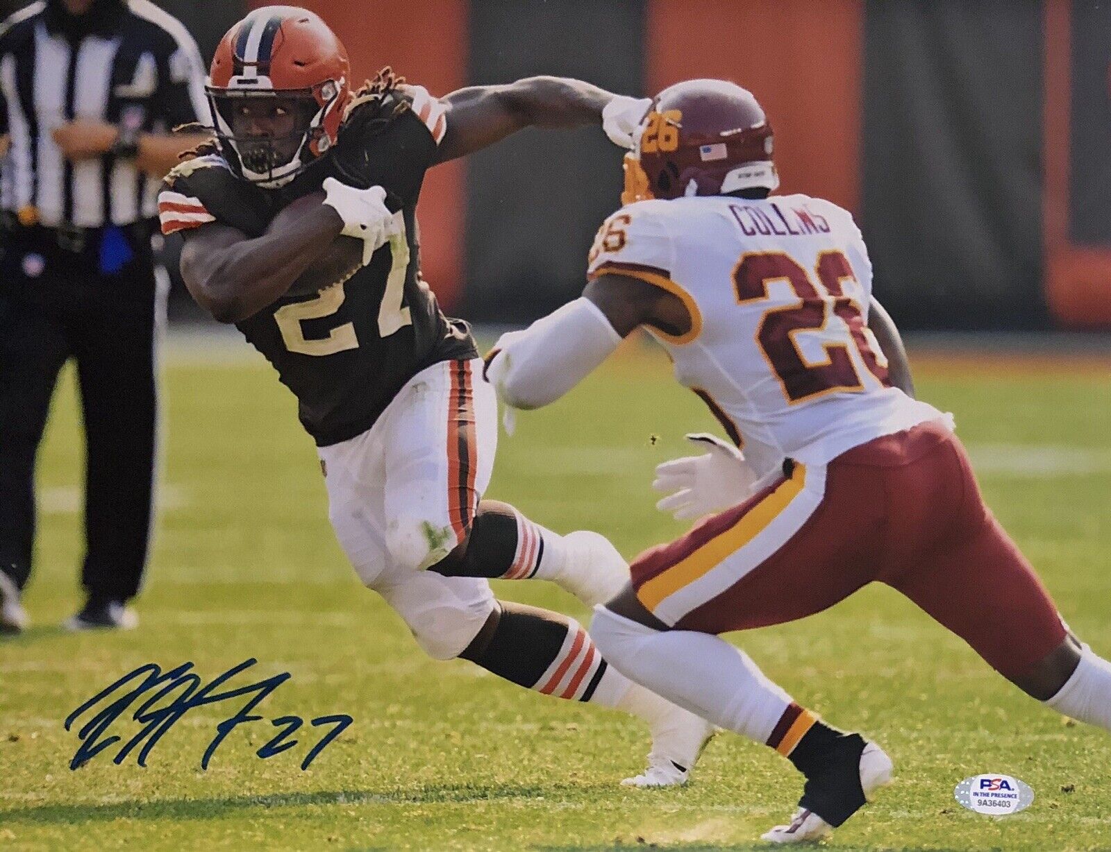 Kareem Hunt Signed Autographed Cleveland Browns 11x14 Photo Poster painting Dawg Pound Psa/Dna