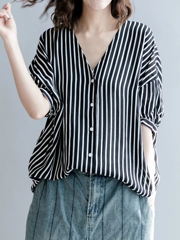 Artistic Black&White Striped Loose V-Neck Casual Shirt