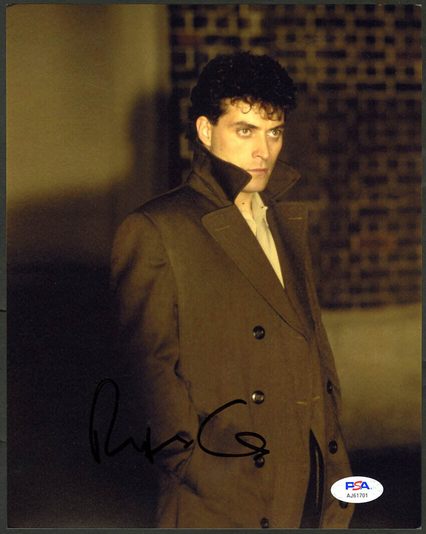 Rufus Sewell SIGNED 8x10 Photo Poster painting Hercules The Devils Hand PSA/DNA AUTOGRAPHED