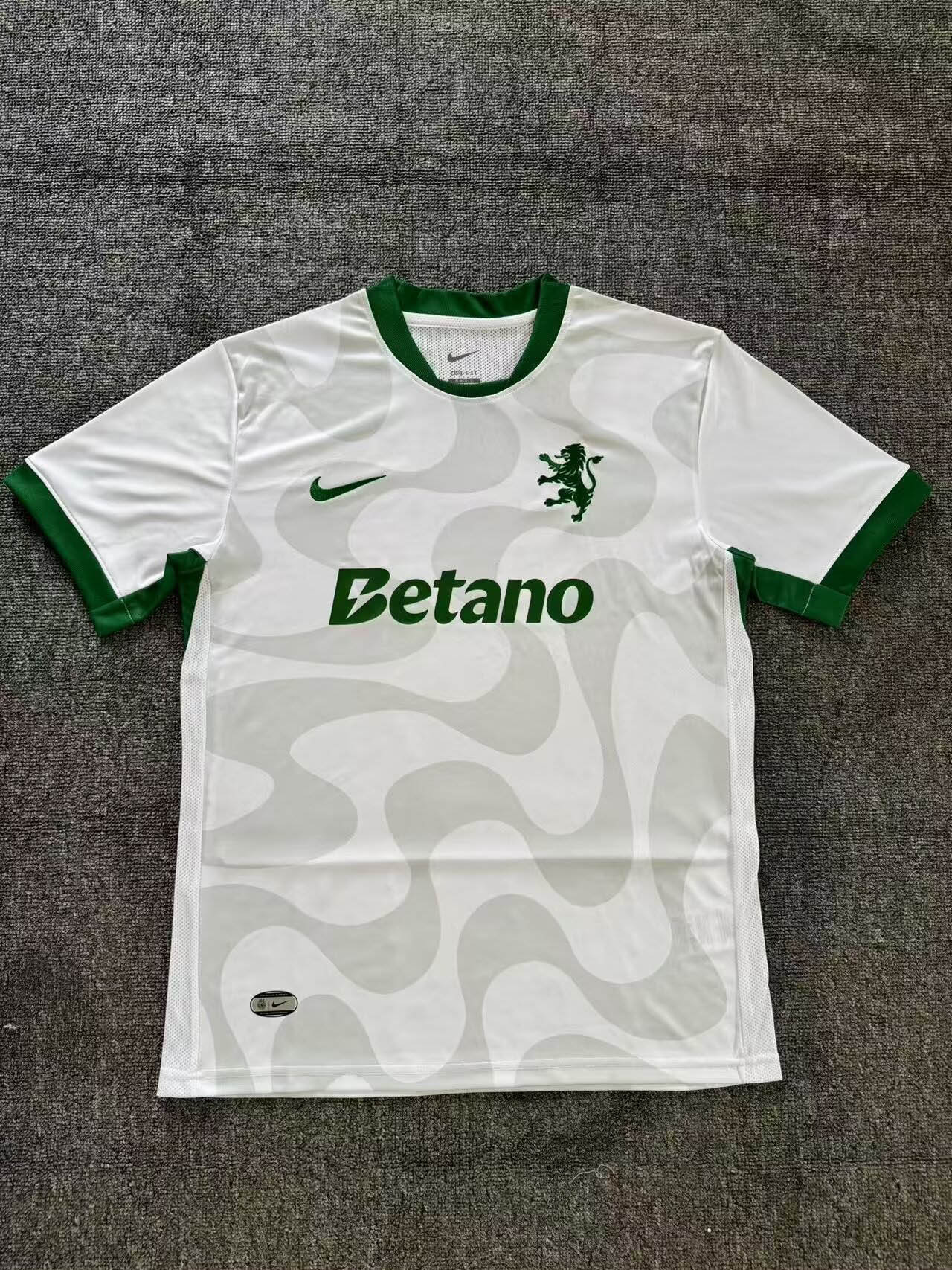 2025-2026 Sporting CP Away Football Shirt 1:1 Thai Quality- Maxi Kit