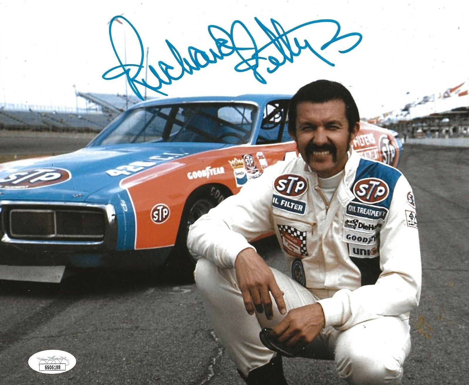 Richard Petty Daytona 500 signed Nascar 8x10 Photo Poster painting autographed The King 8 JSA