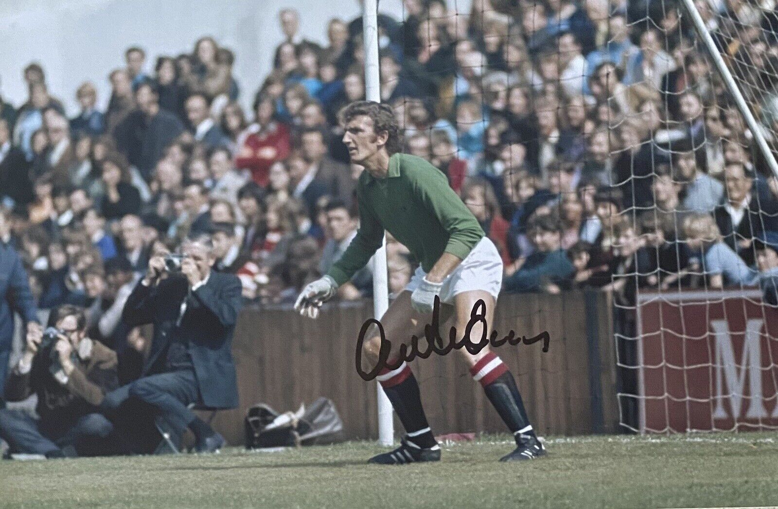 Alex Stepney Genuine Hand Signed Manchester United 12x8 Photo Poster painting 4