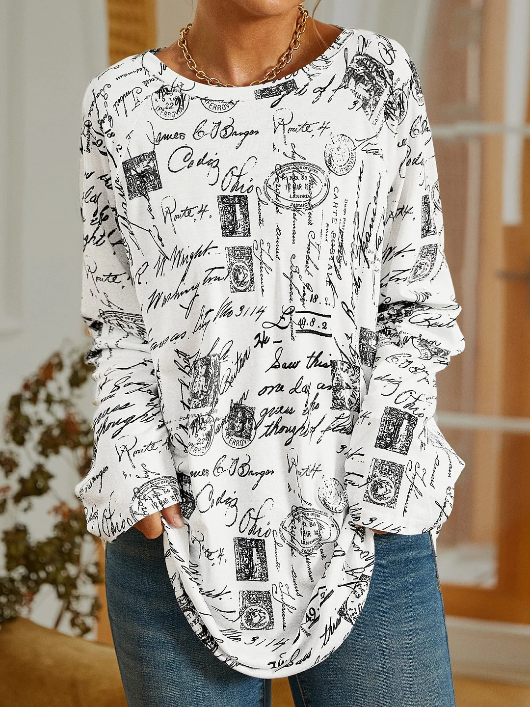 White Casual Posters Printed Long Sleeve Shift Tunic T-Shirt