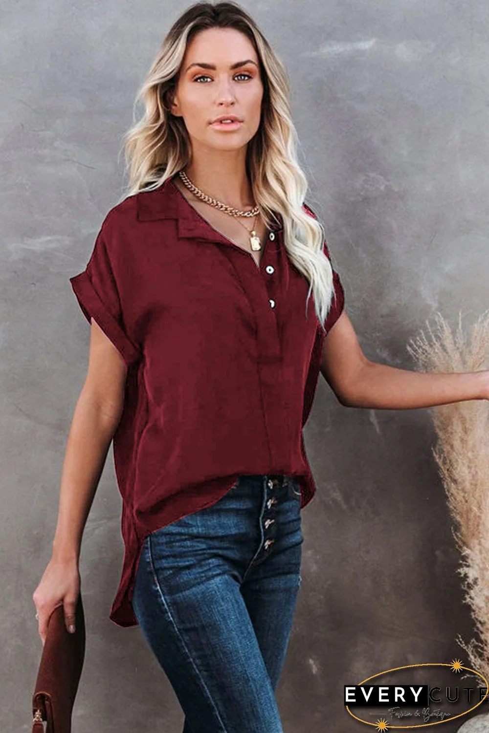 Wine Red Collared Button Short Sleeves Shirt