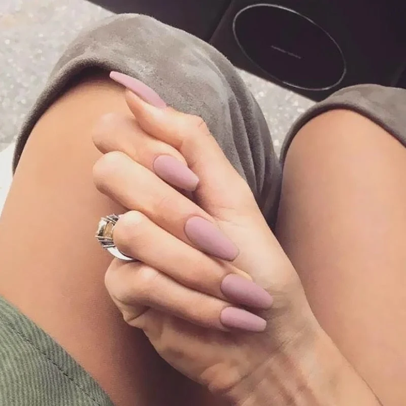 24PCS Rose Pink Color Changing Fake Nails Art Tips Press On False Detachable Full Cover Artificial Nail Art DIY Manicure No Glue-Nail Inspo