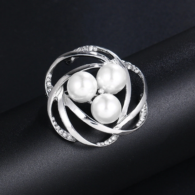 Elegant Pin Leaf Flower Butterfly Alloy Plating Inlay Rhinestones Pearl Women’S Brooches