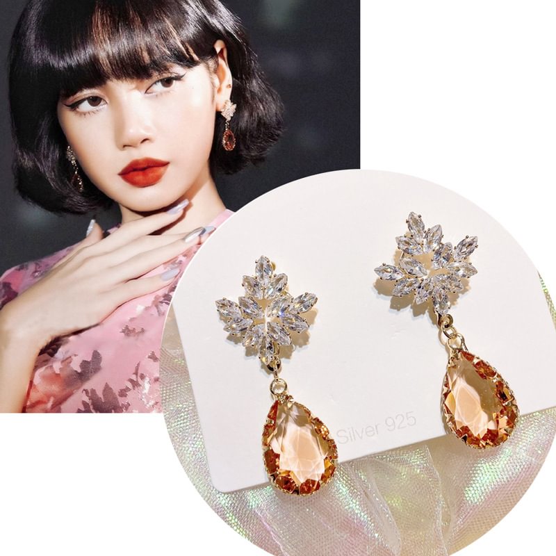 Lisa Snow Flake Crystal Earrings 2Pcs