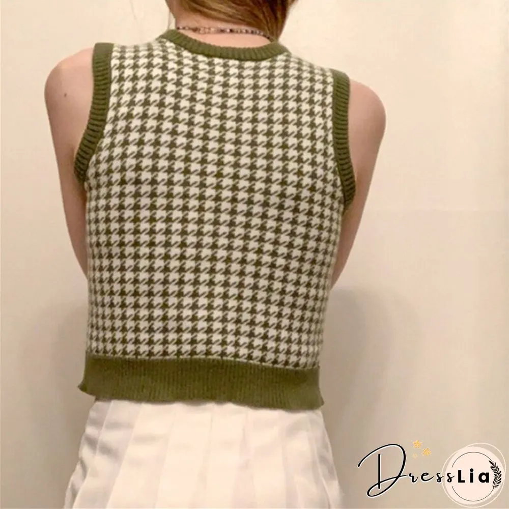 Women Sweaters Knitted Vest Sleeveless Pattern V-neck Tank Top Vintage Ladies Sweaters Top Streetwear All-match Clothes