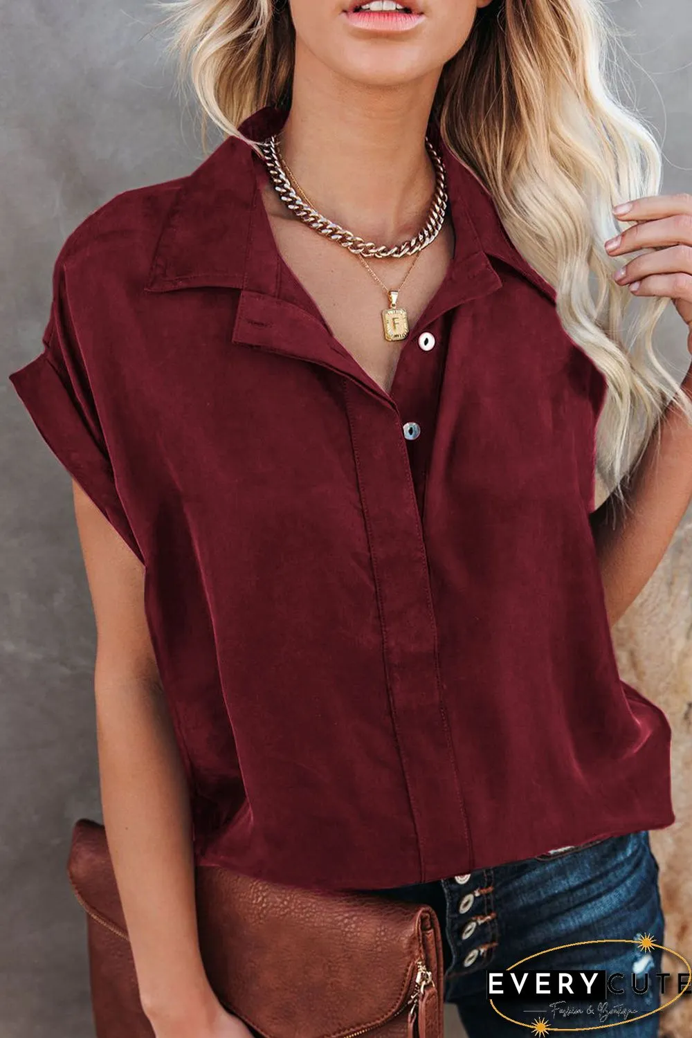 Wine Red Collared Button Short Sleeves Shirt